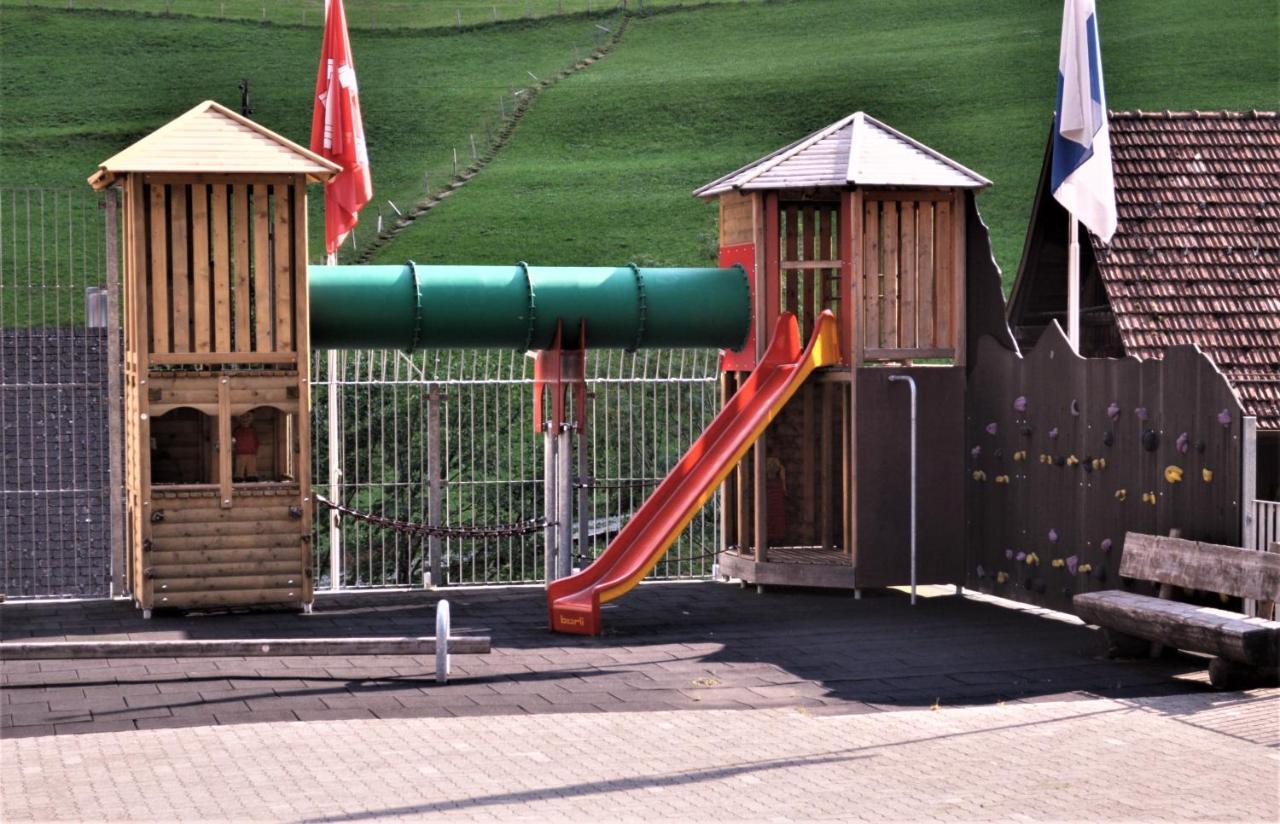 Ferienwohnung Ob Vierwaldsaettersee Isenthal Esterno foto